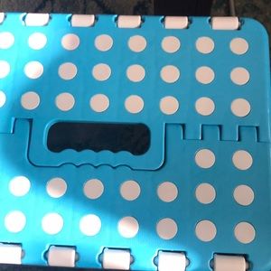 Meet your Posher, Dotty